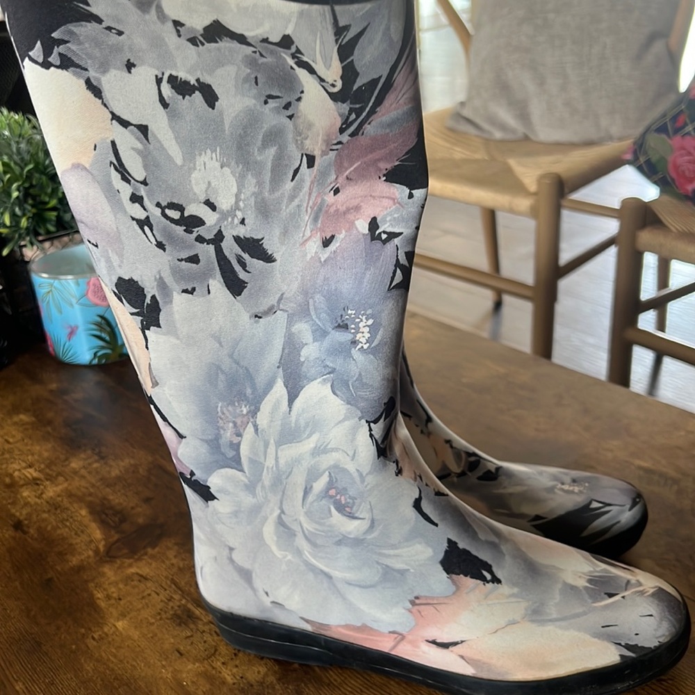 Womens Rain Boots
